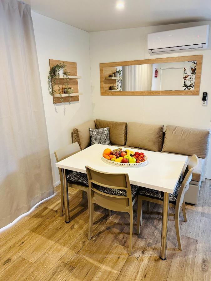 Villa Family Grand De Luxe Mobilhome Selce Ngoại thất bức ảnh