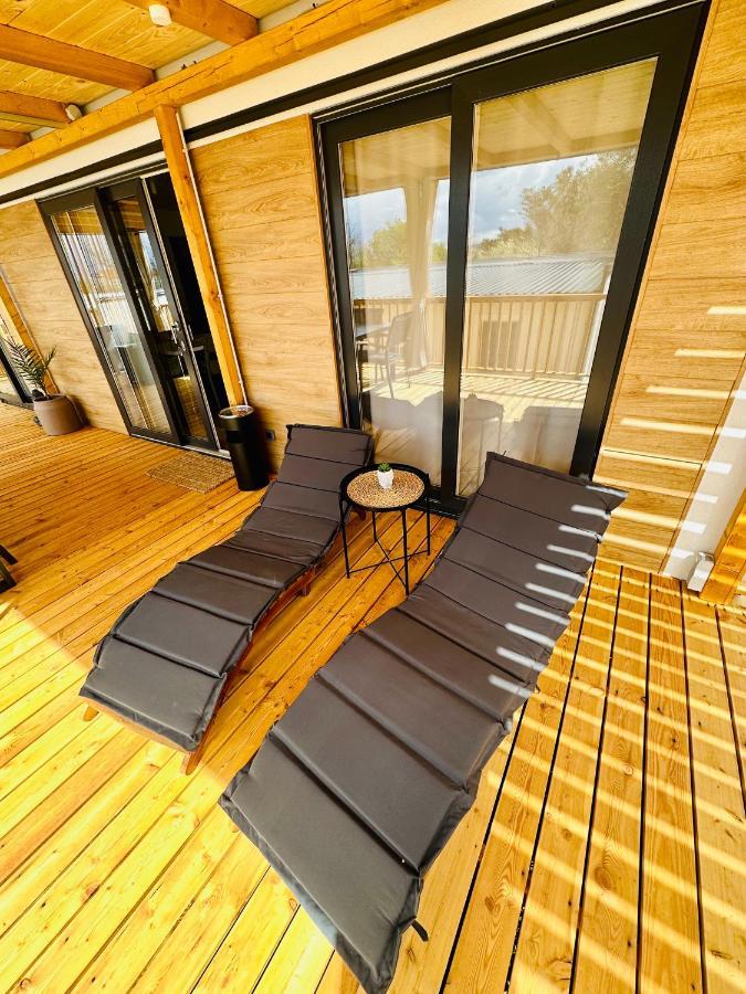 Villa Family Grand De Luxe Mobilhome Selce Ngoại thất bức ảnh